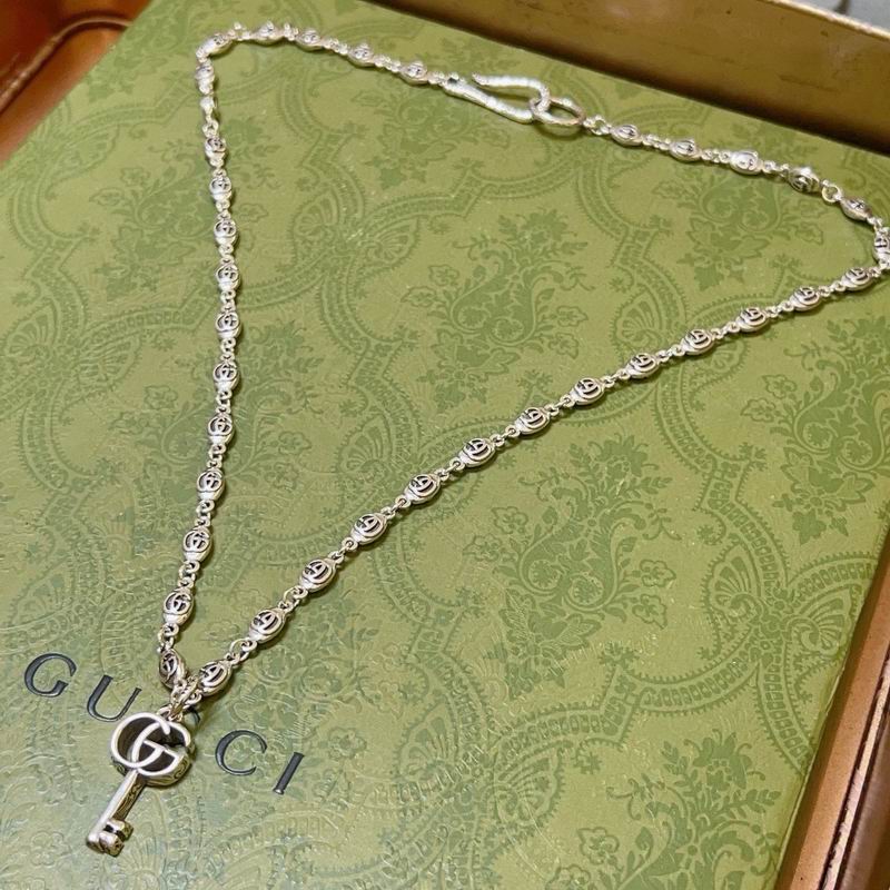 Gucci Necklace 08yxs158
